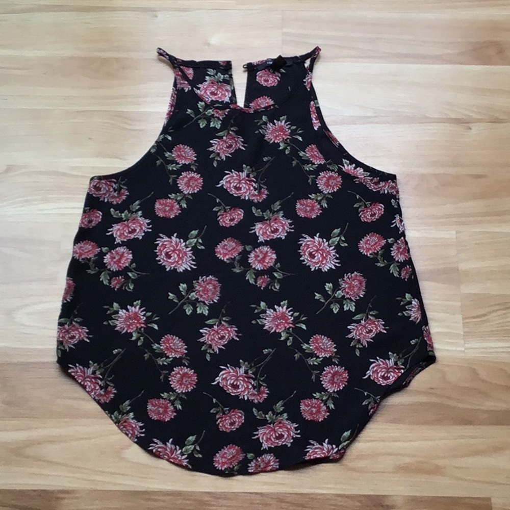 Forever 21 flower pattern tank top